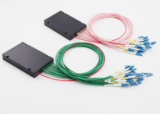 中国 8チャネル100G DWDM Mux Demux UPGの港LC/UPCのコネクターは長さをカスタマイズしました サプライヤー