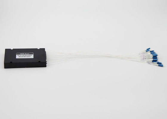 高く正確な8チャネル多重機構、中央波長MuxおよびDemuxの低い挿入損失 サプライヤー